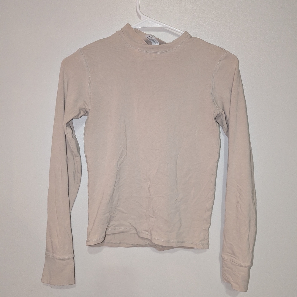 Yoga Licious Long Sleeve Beige Top Size Small